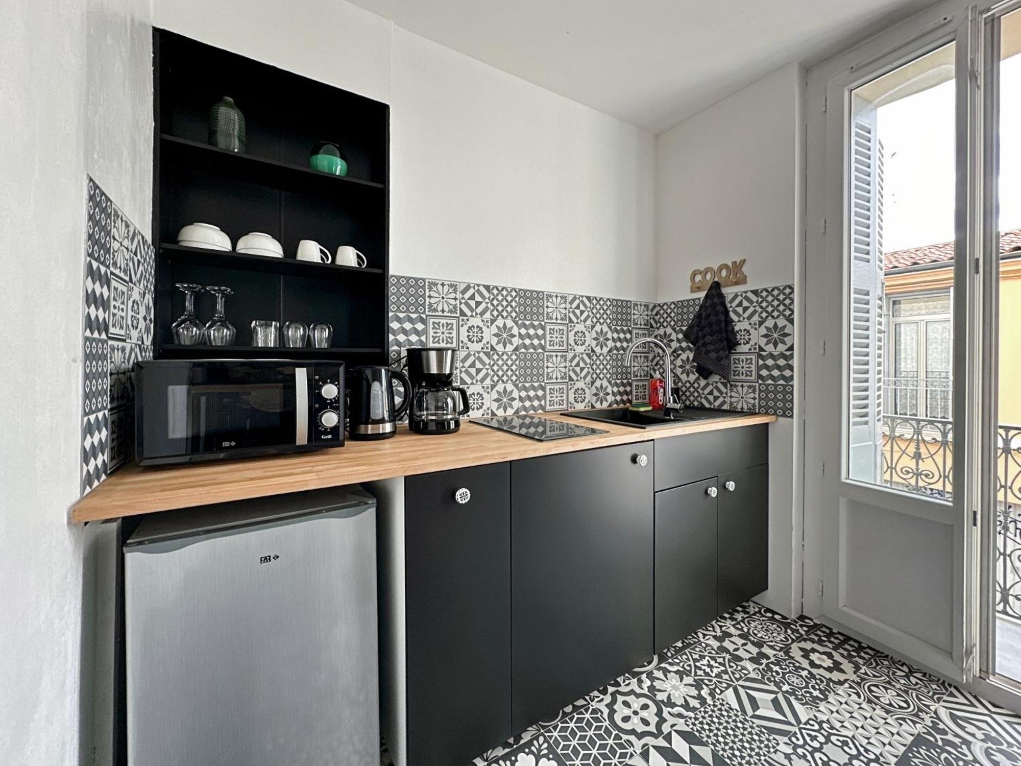 Appartement Entier Cosy Avec Balcon - Centre Montpellier Eksteriør bilde